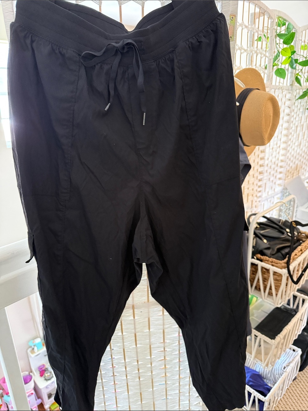 LIVI Black Drawstring athlesure pants